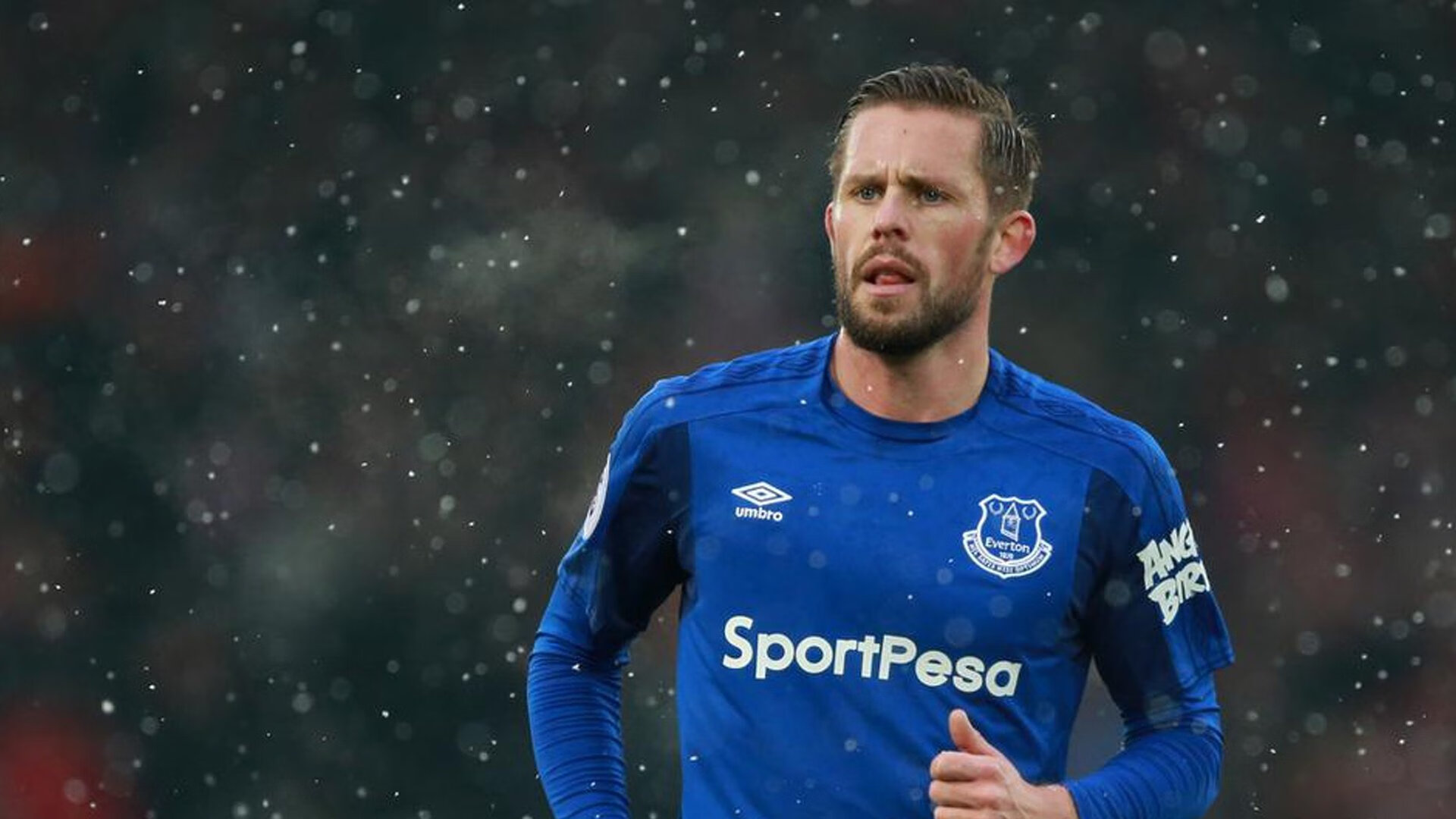 朱婷代言广告大片上线引热议，朱婷新代言