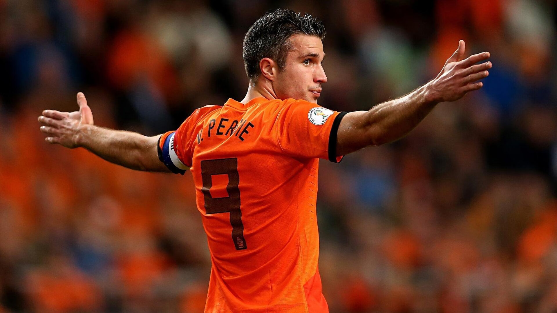 青年队赛前召开心理疏导会议帮助球员缓解比赛压力，赛前心理训练主要调整